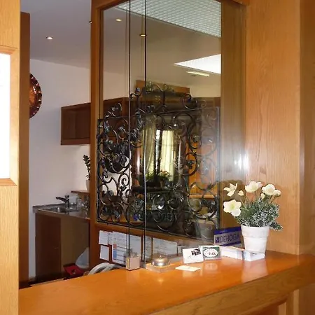 B&B Schiff 3*