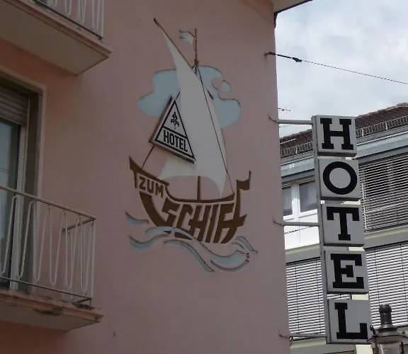 Schiff Nocleg ze śniadaniem Rastatt