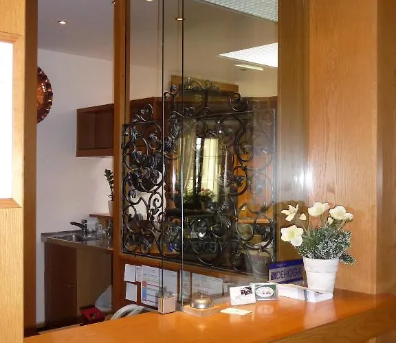 Nocleg ze śniadaniem Schiff 3*